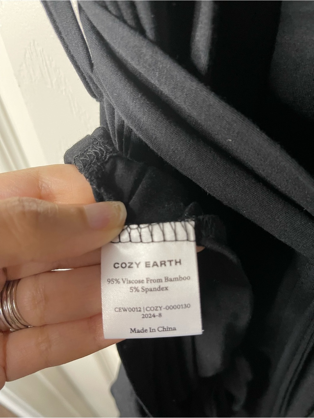 Cozy Earth Black Women's Bamboo Stretch-Knit Kimono Robe size Medium - Picture 6 of 7